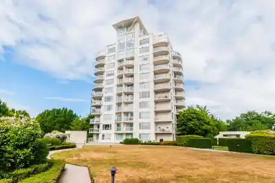303 7680 GRANVILLE AVENUE, Richmond BC V6Y 4B9