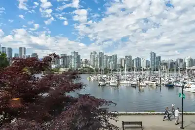 784 MILLBANK, Vancouver BC V5Z 3Z3