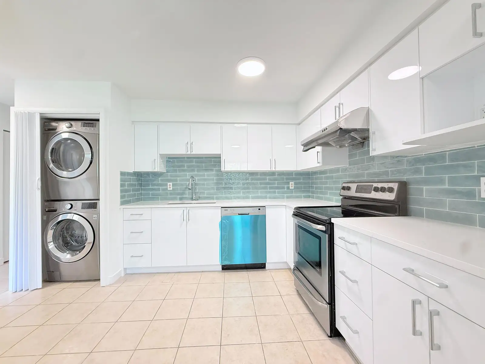 19 6100 TIFFANY BOULEVARD, Richmond BC V7C 5A8