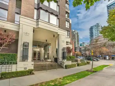 601 1003 PACIFIC STREET, Vancouver BC V6E 4P2