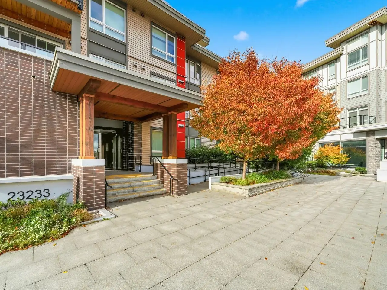 401 23233 GILLEY ROAD, Richmond BC V6V 1E6