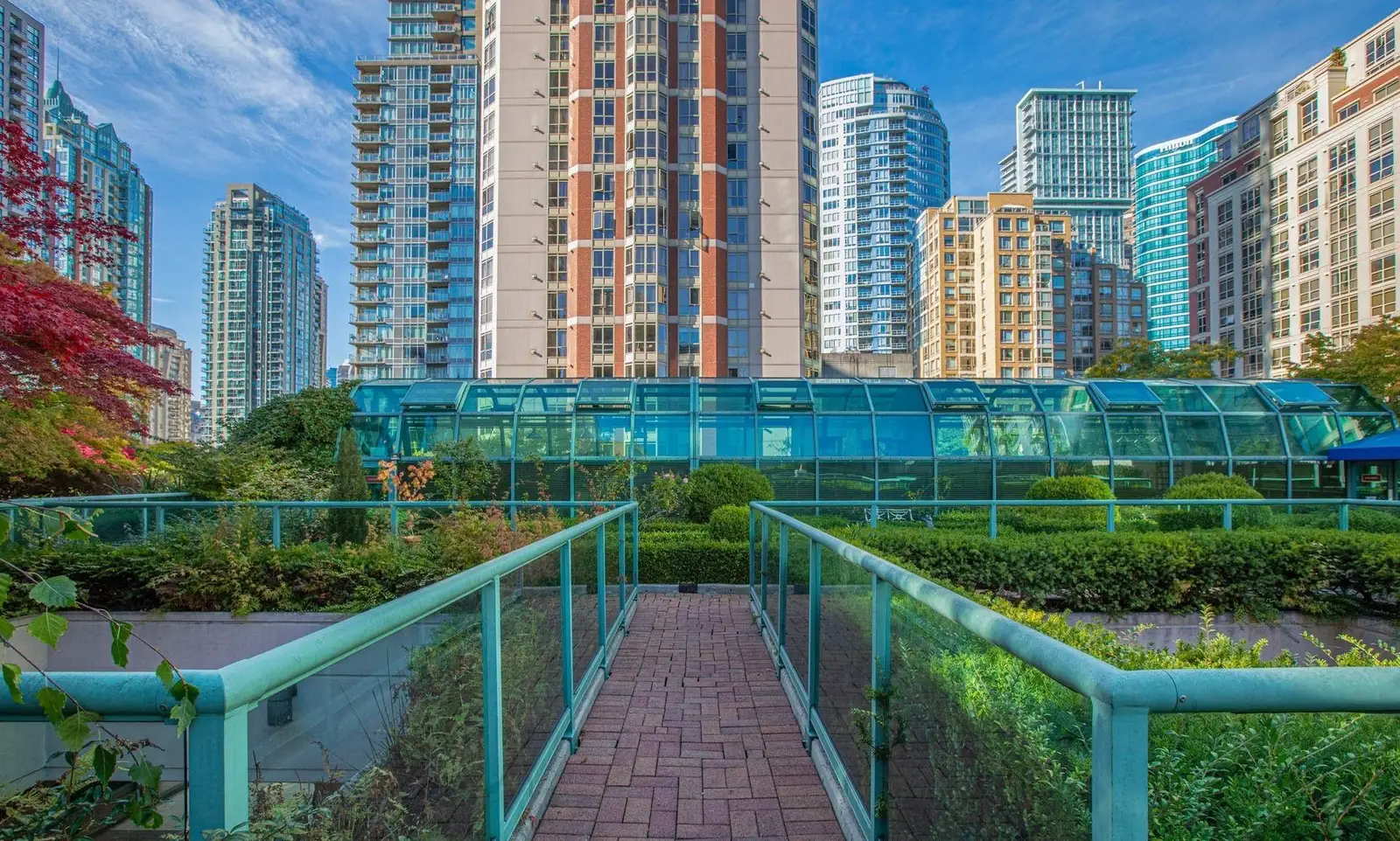 1504 838 HAMILTON STREET, Vancouver BC V6B 6A2
