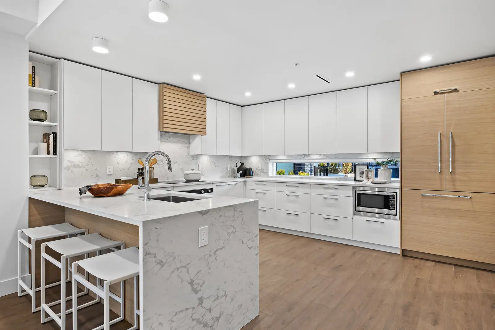 3140 WOODBINE DRIVE, North Vancouver BC V0V 0V0