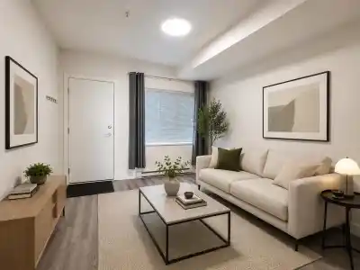 503 138 E HASTINGS STREET, Vancouver BC V6A 1N4