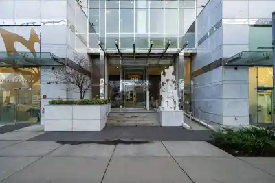 319 5580 NO. 3 ROAD, Richmond BC V6X 0R8