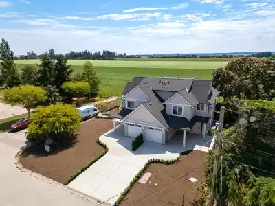 4884 42A AVENUE, Delta BC V4K 2S5