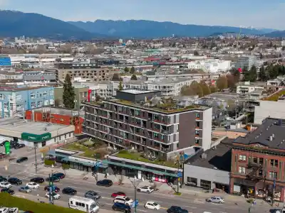 802 210 E 5TH AVENUE, Vancouver BC V5T 0K1