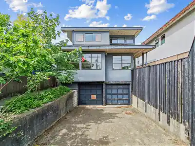 3628 DUNBAR STREET, Vancouver BC V6S 2C7