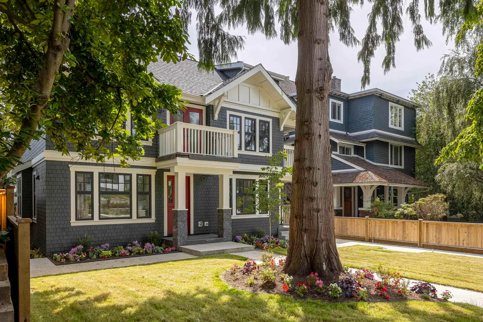 2566 W 2ND AVENUE, Vancouver BC V6K 1J8