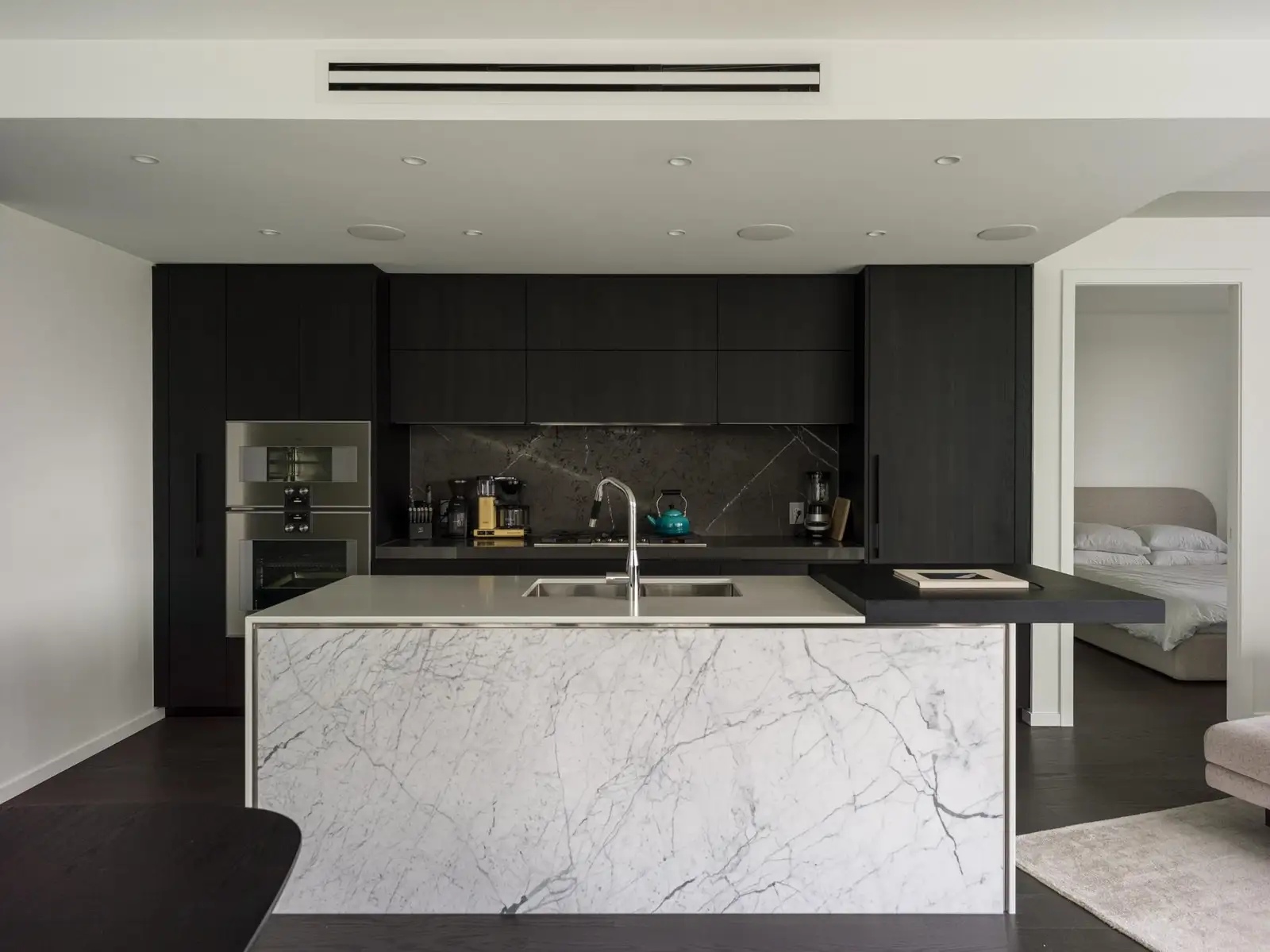 406 1601 QUEBEC STREET, Vancouver BC V6A 0J9