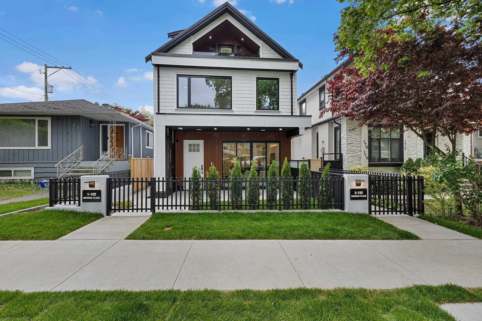 1 182 ONTARIO PLACE, Vancouver BC V5W 1S2