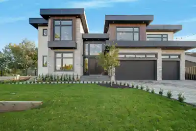 9500 FINN ROAD, Richmond BC V7A 2L4