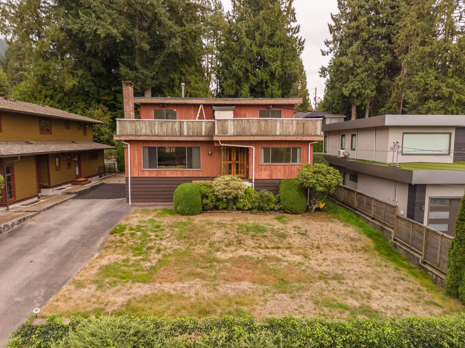 4590 HIGHLAND BOULEVARD, North Vancouver BC V7R 3A3