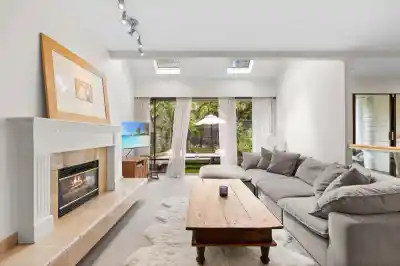 12 4957 MARINE DRIVE, West Vancouver BC V7W 2P5