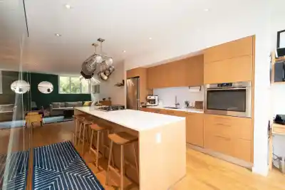 2220 WILLOW STREET, Vancouver BC V5Z 0C8