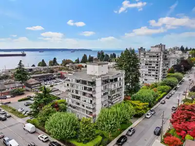 114 1420 DUCHESS AVENUE, West Vancouver BC V7T 1H8