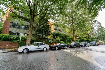 310 1355 HARWOOD STREET, Vancouver BC V6E 3W3