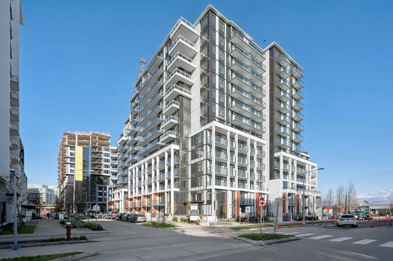 619 3208 CARSCALLEN ROAD, Richmond BC V6X 0X9