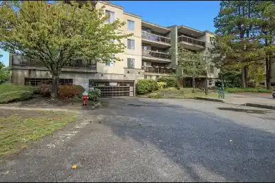 111 6655 LYNAS LANE, Richmond BC V7C 3K8