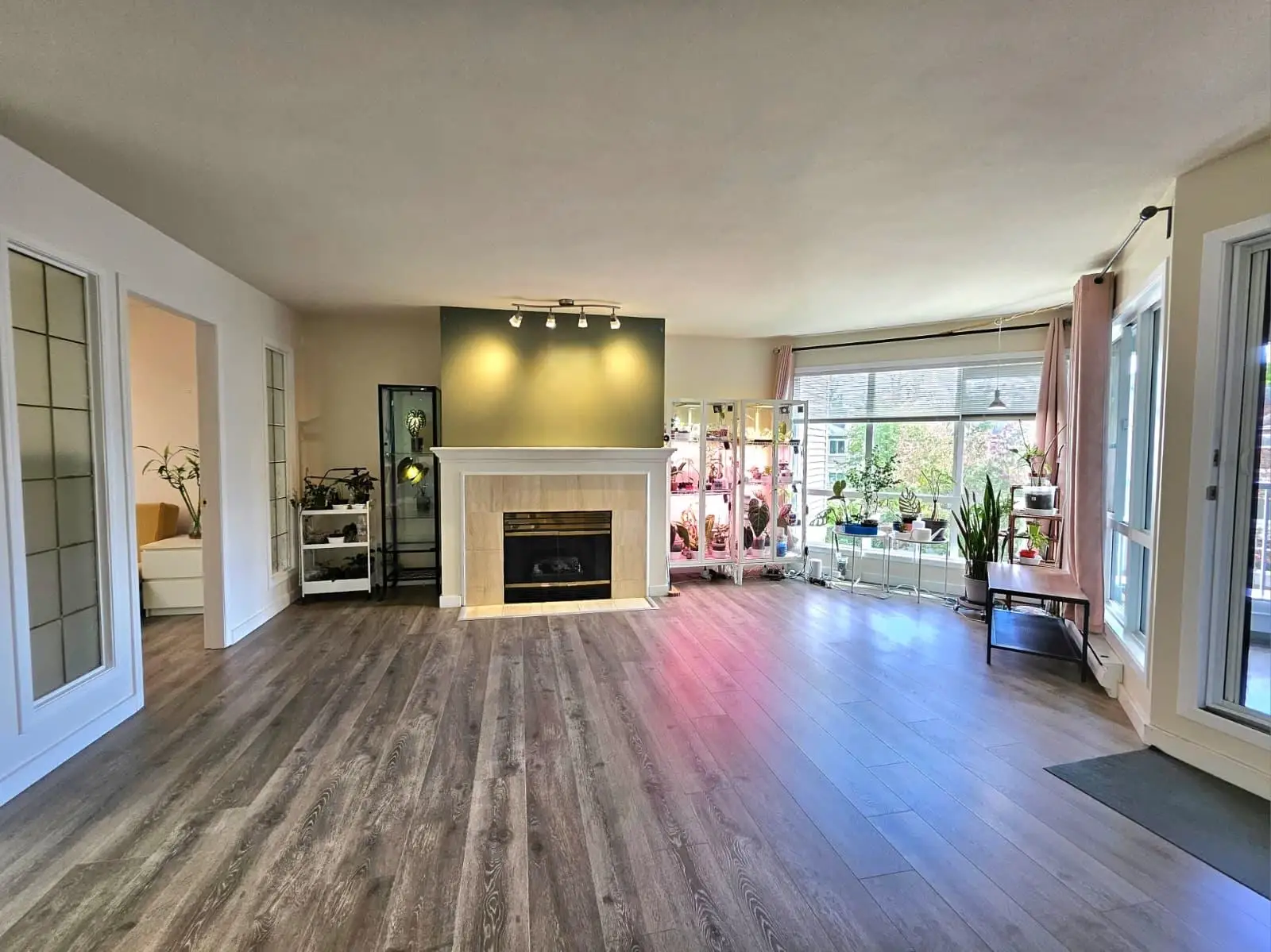 311 7437 MOFFATT ROAD, Richmond BC V6Y 3V9