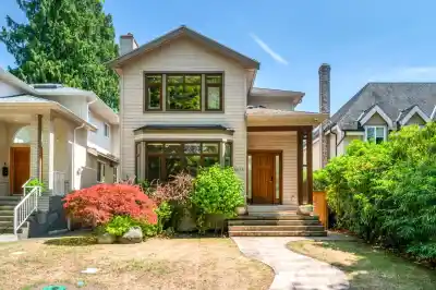 6678 ANGUS DRIVE, Vancouver BC V6P 5H9