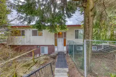 3302 E 5TH AVENUE, Vancouver BC V5M 1P4