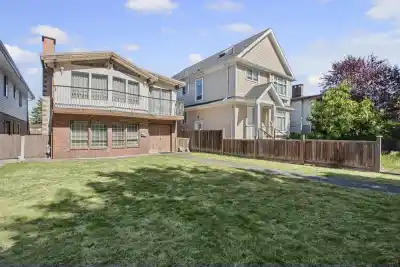 2671 E 41ST AVENUE, Vancouver BC V5R 2W6