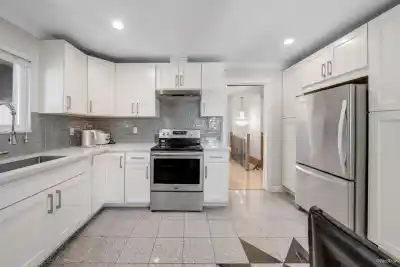 7531 OAK STREET, Vancouver BC V6P 4A4