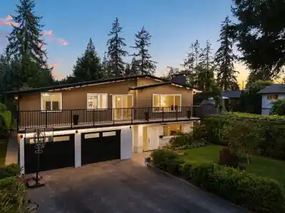 2763 VIOLET STREET, North Vancouver BC V7H 2L7