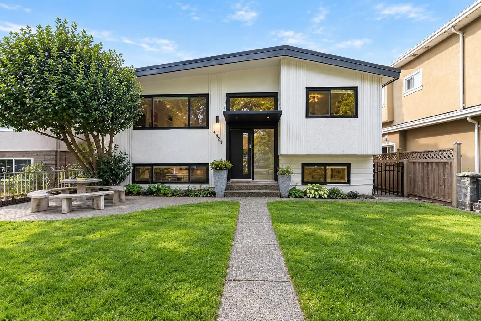 4921 CHESTER STREET, Vancouver BC V5W 3A7