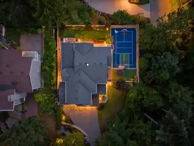 433 E QUEENS ROAD, North Vancouver BC V7N 4E7