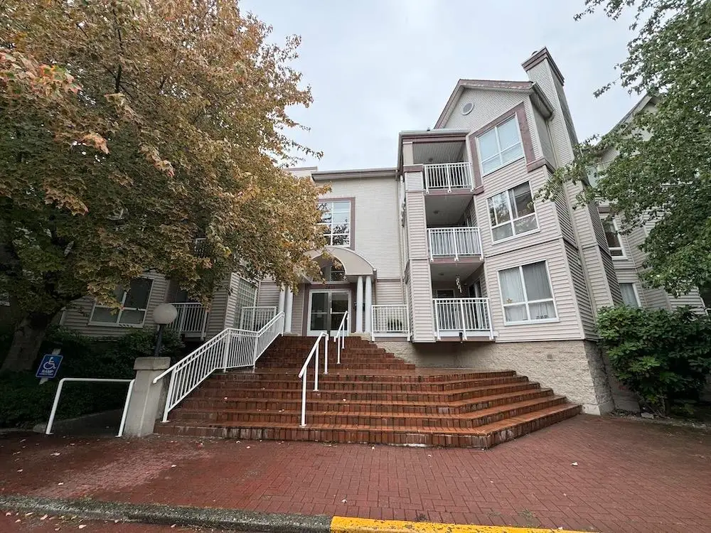 233 7451 MOFFATT ROAD, Richmond BC V6Y 3W3