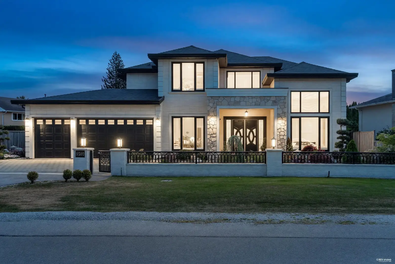8580 CAMDEN CRESCENT, Richmond BC V7C 3G4