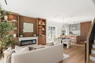 SL 4 2333 E 54TH AVENUE, Vancouver BC V5S 1X1
