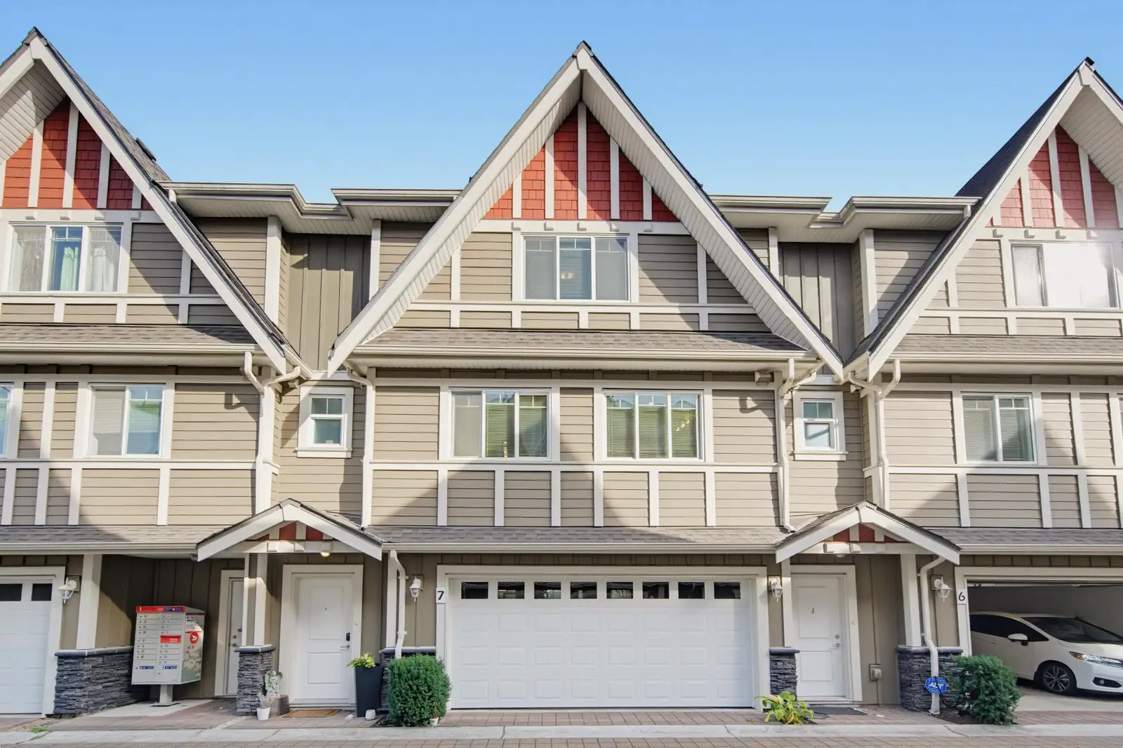 7 9000 GENERAL CURRIE ROAD, Richmond BC V6Y 1M4