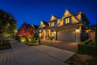 7128 BRIDGE STREET, Richmond BC V6Y 2S7