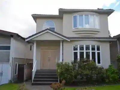 256 W 48TH AVENUE, Vancouver BC V5Y 2Y8