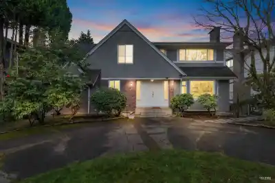 4425 MAPLE STREET, Vancouver BC V6J 3V9