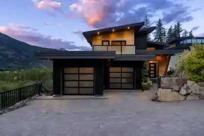 1305 EAGLE DRIVE, Pemberton BC V0N 2L1