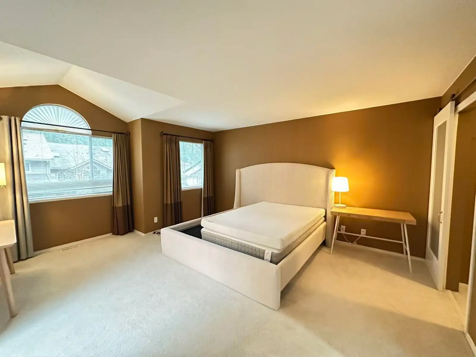 37 DEERWOOD PLACE, Port Moody BC V3H 4X7