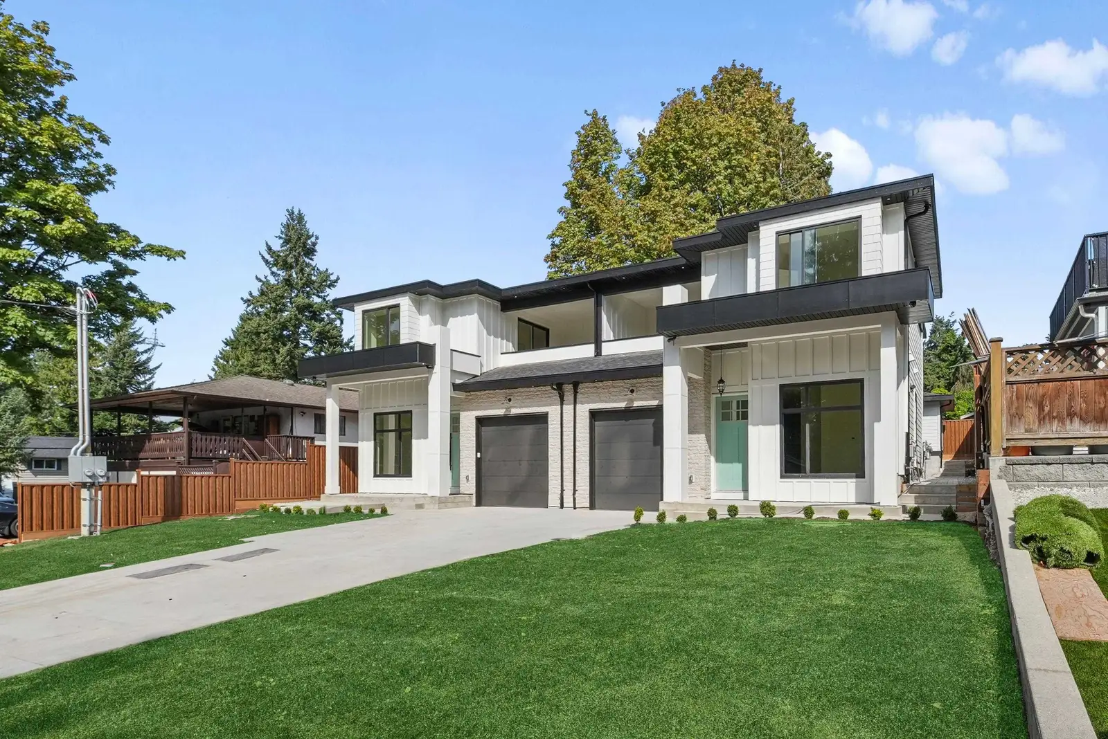 10564 SUNCREST DRIVE, Delta BC V4C 2N5