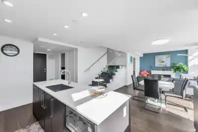 1602 5580 NO. 3 ROAD, Richmond BC V6X 0R8