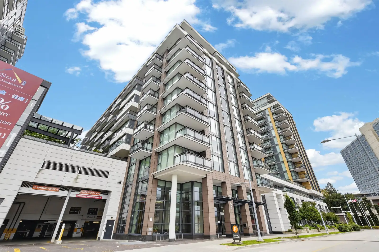 808 8160 MCMYN WAY, Richmond BC V6X 0V2