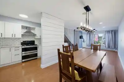 4716 48B STREET, Ladner BC V4K 2S2