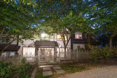 108 2200 PANORAMA DRIVE, Port Moody BC V3H 5M2