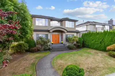 328 W 26TH AVENUE, Vancouver BC V5Y 2J9