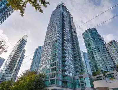 2206 1328 W PENDER STREET, Vancouver BC V6E 4T1