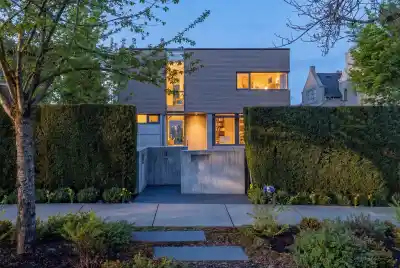 2723 W 30TH AVENUE, Vancouver BC V6L 1Y8