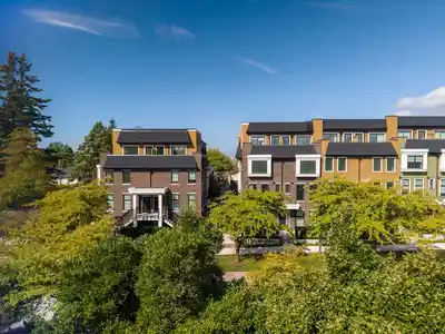 109 7793 YUKON STREET, Vancouver BC V5X 2Y4