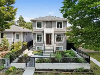 636 CASSIAR STREET, Vancouver BC V5K 4N2